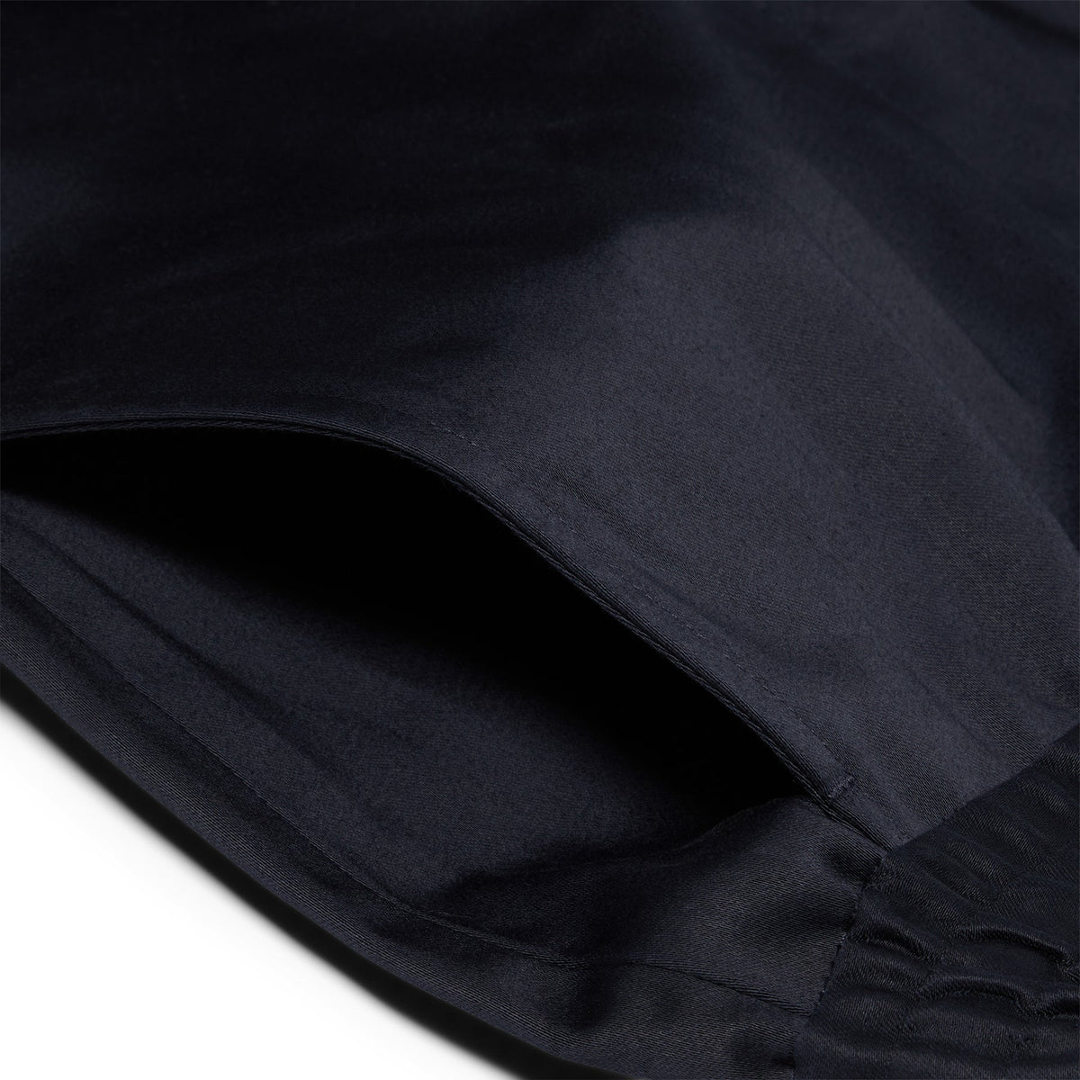 AMI Elasticated Waist Shorts (Navy Blue)